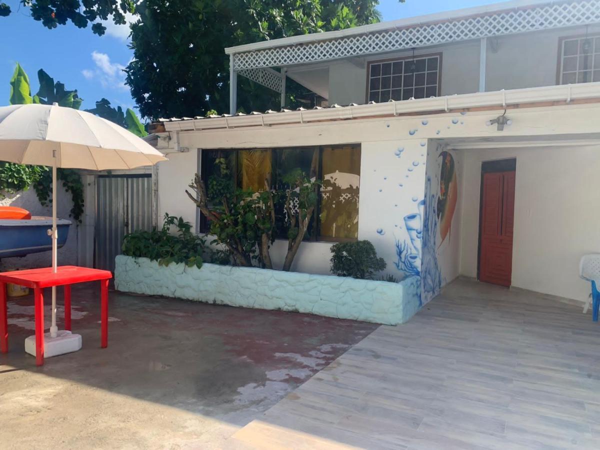 Joebi'S House Walking Distance To Rocky Cay Beach Ideal For Families Or Groups Buenavista  Екстер'єр фото